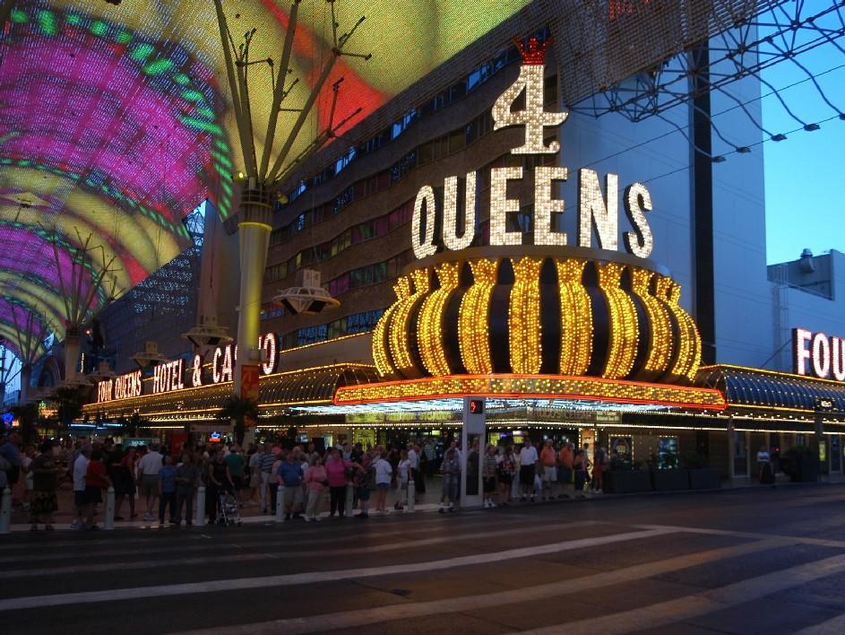 Four Queens Hotel And Casino Las Vegas Exterior photo